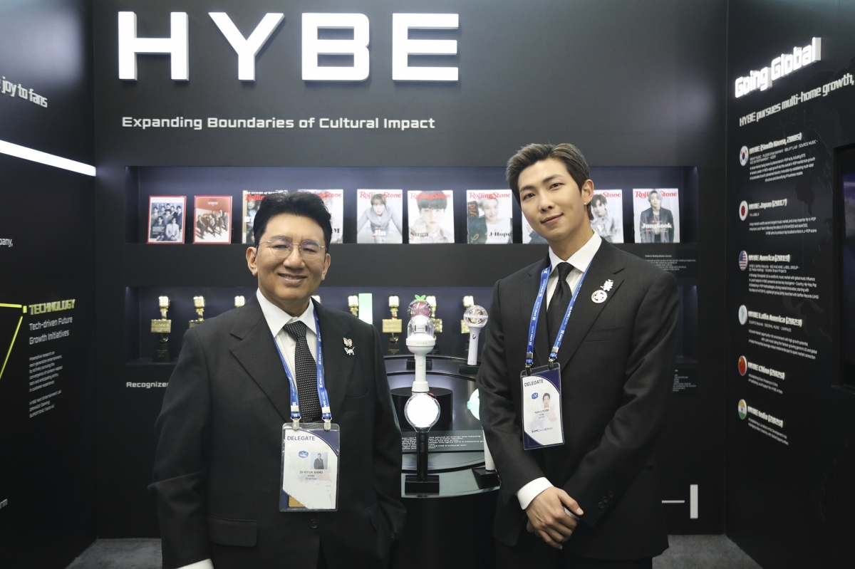 HYBE Chairman Bang Si-hyuk and BTS's RM Attend APEC CEO Summit, Showcasing Global Vision