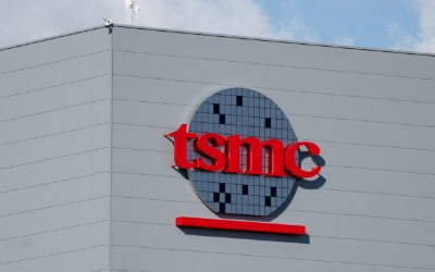 [속보] TSMC 순익 전년비 39% 급증…사상 최대