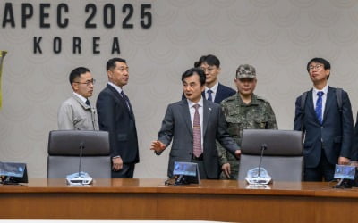 "전작권 회복 본격 논의"…韓美국방장관, 내달 4일 서울서 만난다