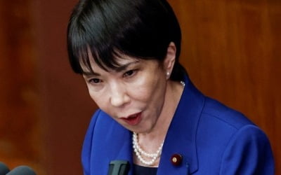 [속보] 日다카이치 "'GDP 대비 방위비 2%', 2025년도로 앞당길 것"