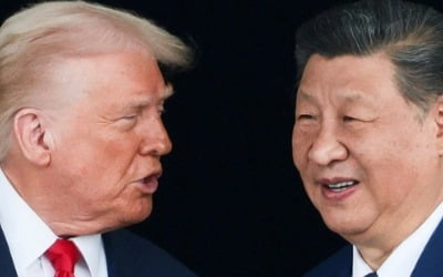 트럼프 "中, 희토류 수출통제 유예…美는 中에 관세 10%P 인하"