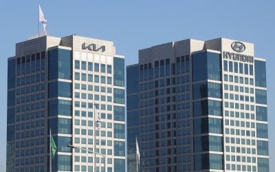 車 관세 15%로 인하, 업계 안도…현대차그룹 "정부에 감사" [APEC 2025]