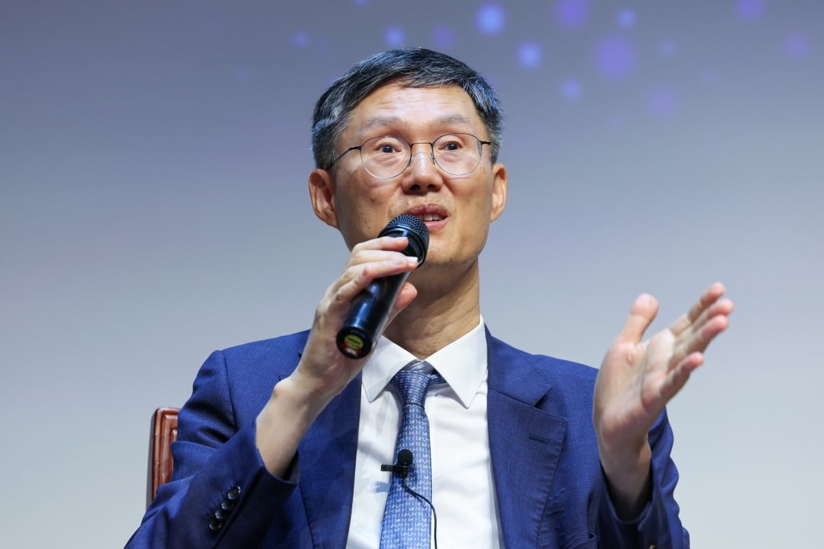 문형배 "법률심 사실인정 손 떼든지, 법관 수 늘리든지"