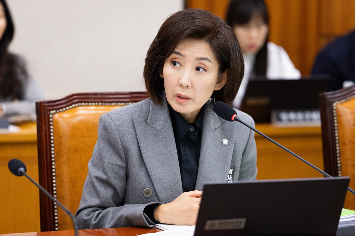나경원 "범죄자 대통령 이재명 정부, 온통 재판 뒤집기 혈안"