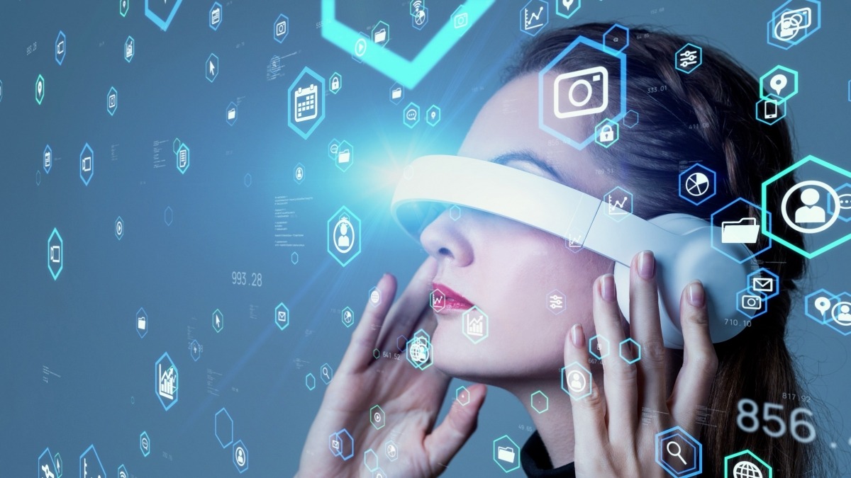 썼더니 영어 번역이 '술술'…100만원도 안되는 안경 정체는