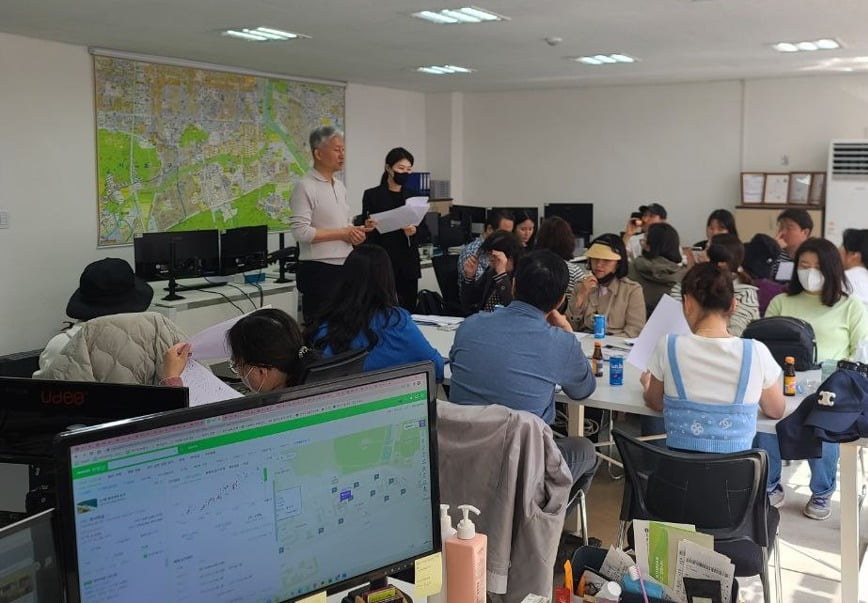 우대빵부동산, '사교육 1번지' 대치·도곡동 주말 임장 개최