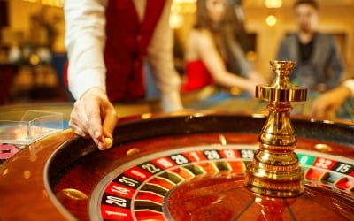 中 큰 손 덕에 웃는 카지노업체, 롯데관광·파라다이스 ‘好好’