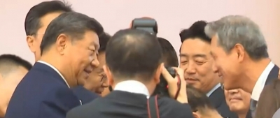 노재헌 주중대사 보고 활짝 웃은 시진핑…샤오미 선물 의미는