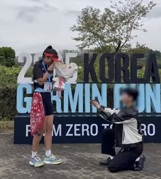 '강철부대W' 곽선희, 동성 연인과 뉴욕서 결혼…"와이프 고마워"