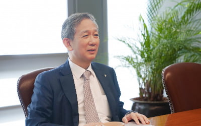 황성엽 "생산적 금융, 금투업계가 주도...당국·정치권 협의체 만들 것"[금투협회장 후보 인터뷰]