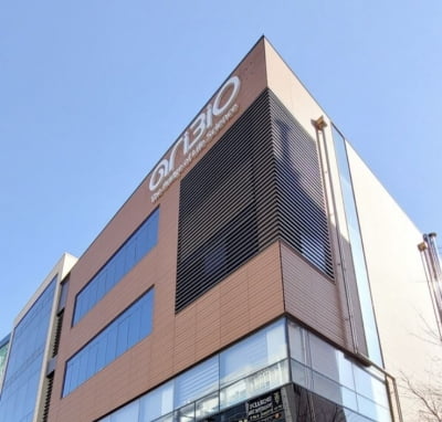 아리바이오, 알츠하이머 치료제 AR100 3상 1년 투약 환자 95% ‘추가 연장시험’ 선택