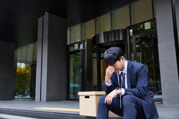 글로벌 빅테크들, AI 도입에 대규모 해고…"어쩔 수가 없다"