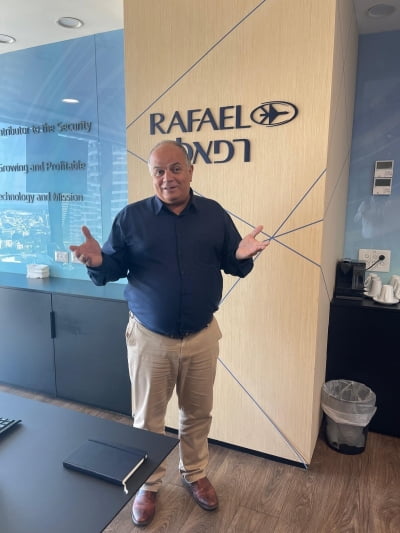 [단독] "요격성공률 99.9%"…'아이언돔' CEO가 韓에 '러브콜' 보낸 이유