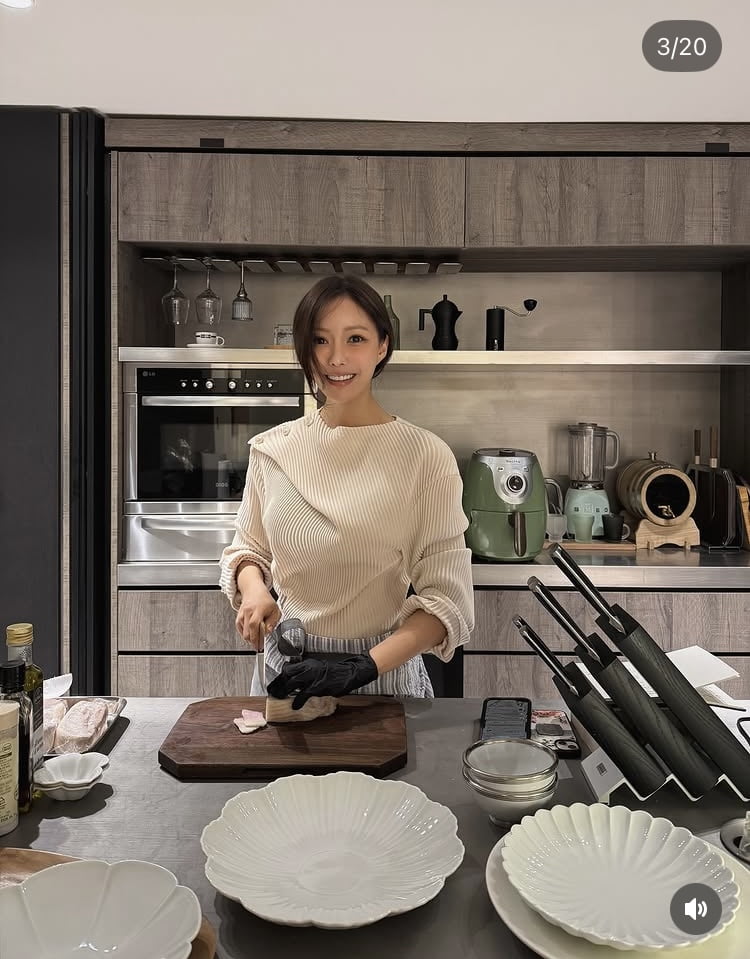 효민、家庭的な一面を披露！日式料理資格を活かした料理の腕前