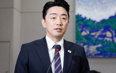 강훈식 "강선우에게 전화로 사퇴하라 했던 김현지에 '주의' 조치"