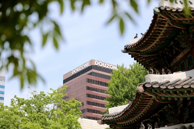 EQT파트너스, 더존비즈온 1.3조에 품는다…경영권 인수 계약 체결