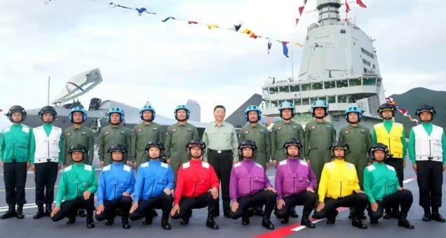항공모함만 벌써 세개…中 군사력에 '화들짝'