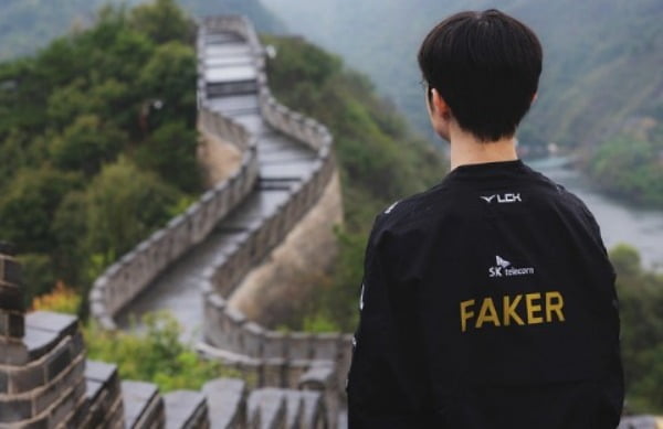 “2017년의 한 푼다”…'월즈 쓰리핏' 노리는 페이커 [LoL 월즈 포커스]