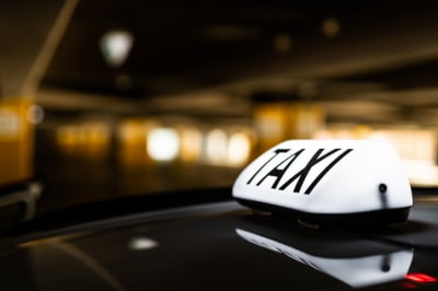 "택시에 토했잖아"...만취 승객 노려 돈뜯어낸 기사 '철퇴'[별별 이야기]