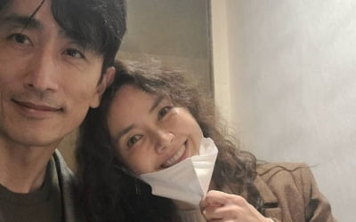 차인표·신애라, 며느리 본다…대기업 전 임원 딸과 결혼