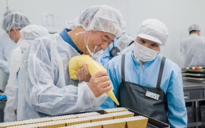 장애인 위해 쿠키 굽는 삼성전자 부회장…'일상'이 된 삼성의 기부