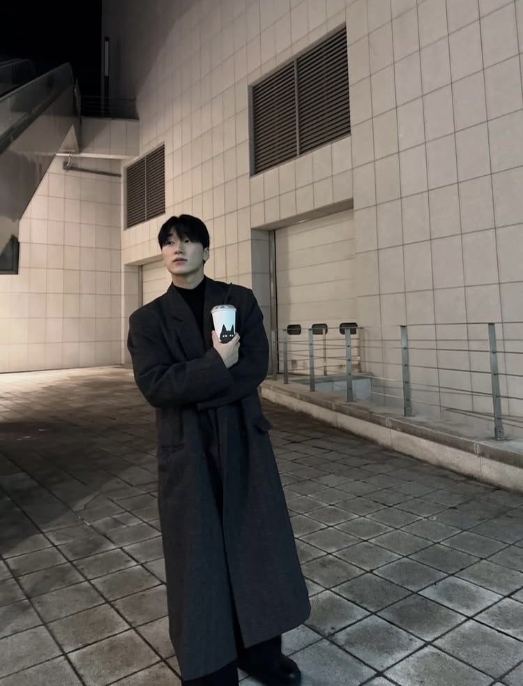 ATEEZ's Choi San Charms Fans with Boyfriend Material Photos