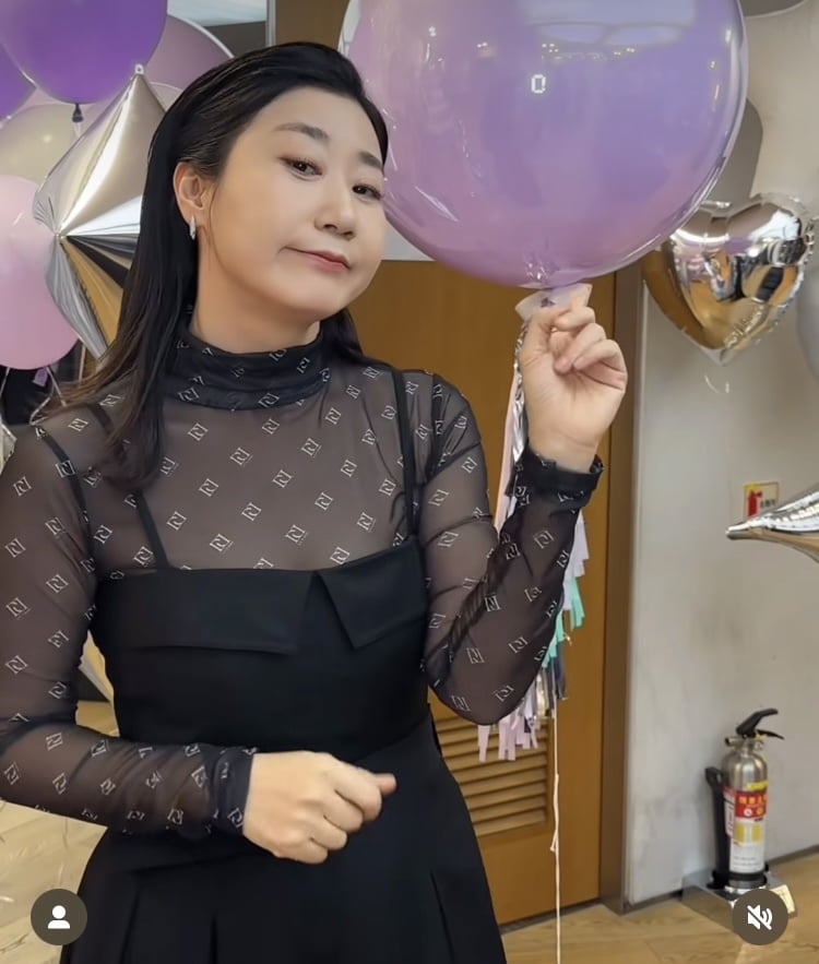 Rami Ran Shines with Enhanced Beauty in New Reality Show 'Perfect Glow'