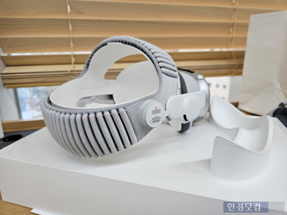 오는 28일 출시 예정인 신형 애플 비전 프로를 1시간 가량 체험했다. 사진=박수빈 기자  