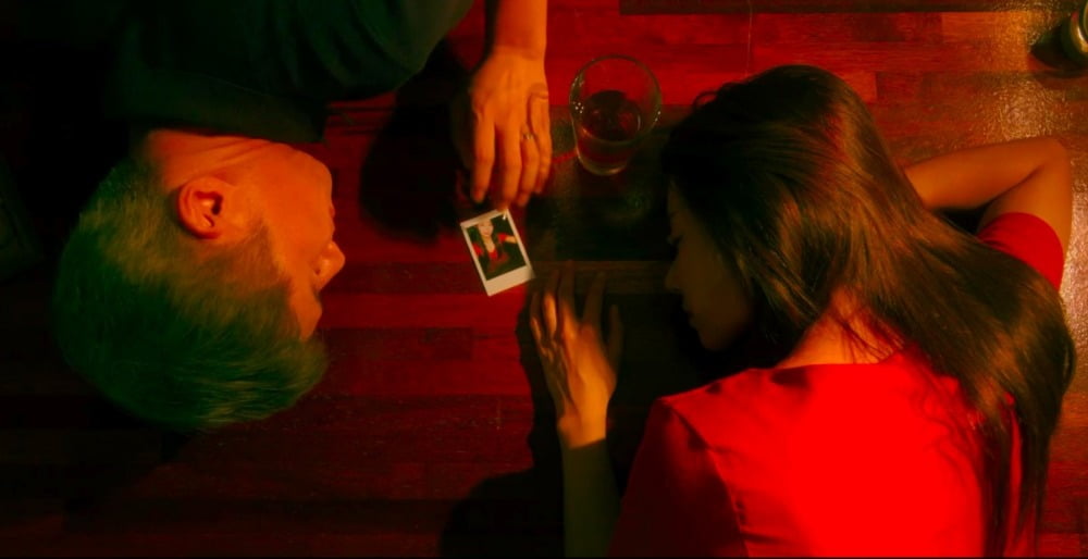 기대도 예산도 없이, 예상밖 걸작 '멀고도 가까운'