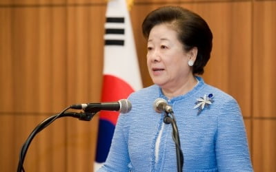 특검 "지금 한학자 총재 도박 중"…내부자 문자 증거 확보 [특검 브리핑]