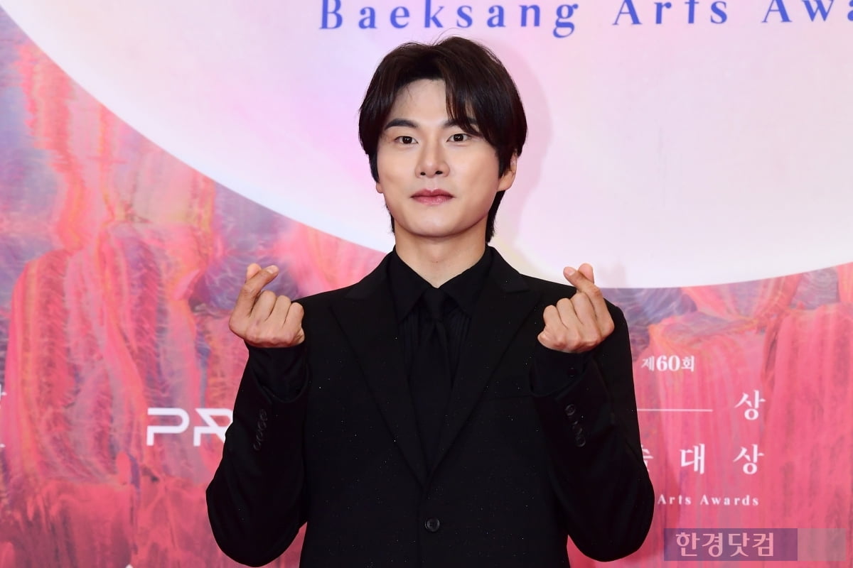 이이경, '놀뭐' 하차했지만…'나는솔로'·'용감한 형제들' 계속