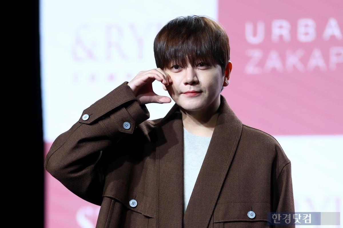 [포토] 어반자카파 권순일, '부드러운 모습에 눈길~'