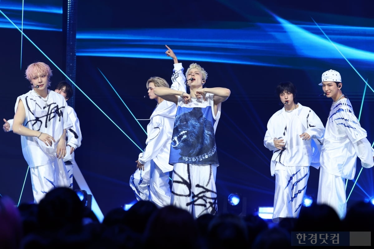 [포토] 앤팀, '완벽 퍼포먼스에 시선강탈'