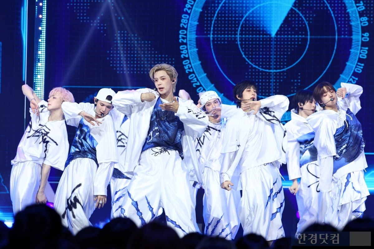 [포토] 앤팀, '완벽 퍼포먼스에 시선강탈'