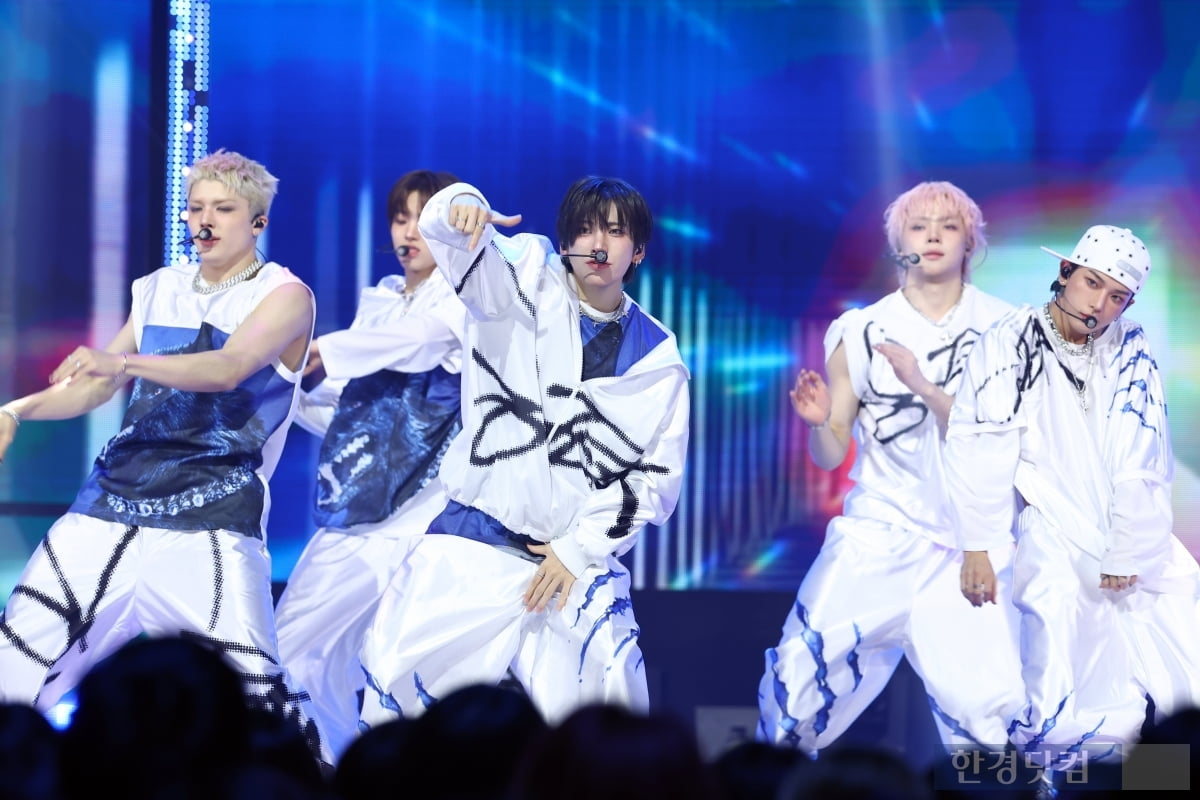 [포토] 앤팀, '완벽 퍼포먼스에 시선강탈'