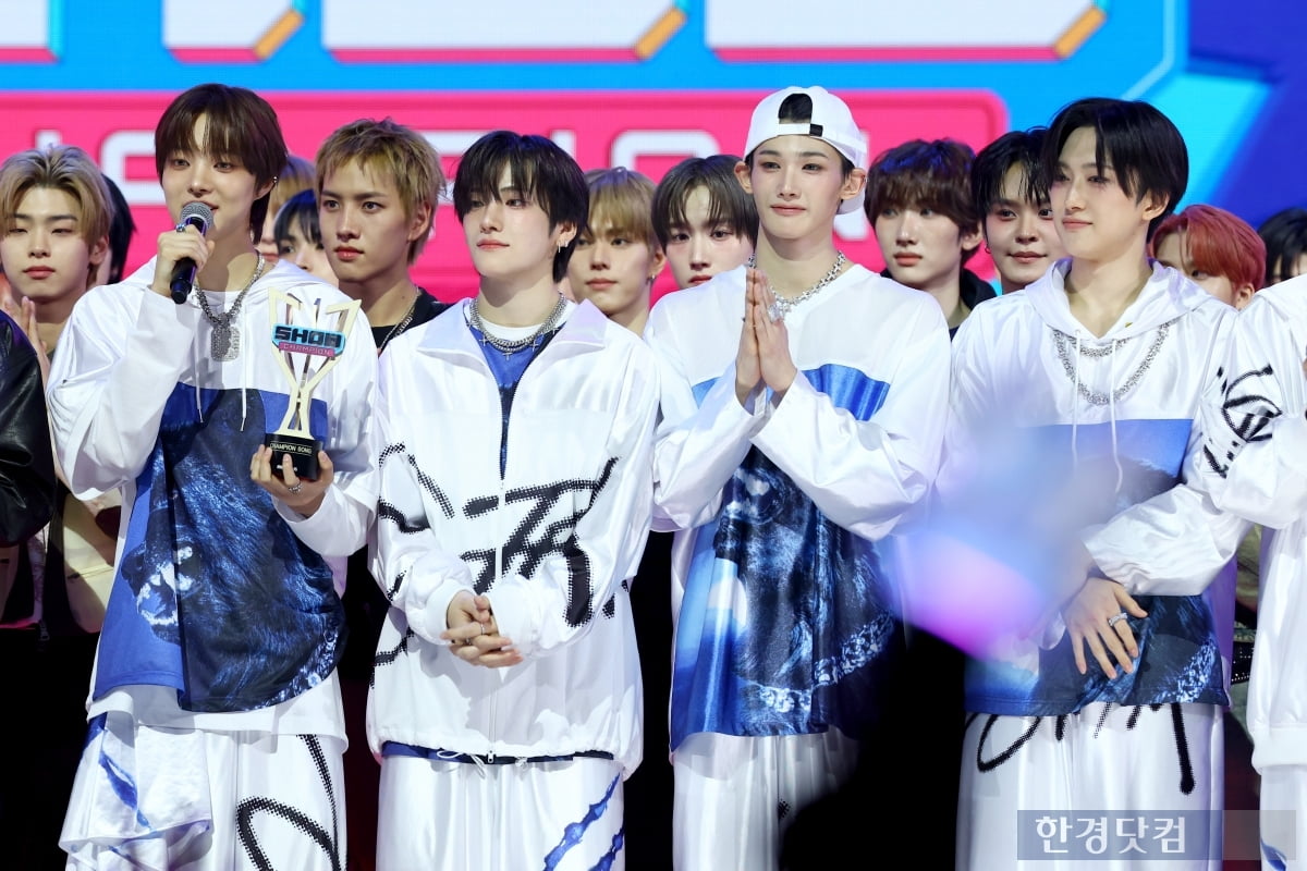 [포토] 앤팀, '완벽 퍼포먼스에 시선강탈'