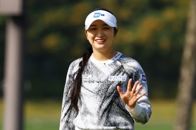 [포토] 박혜준, '환한 미소로 마지막 대회 출발'