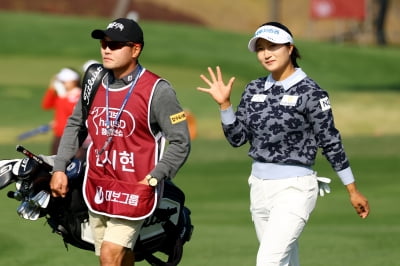 [포토] 김시현, '마지막 대회까지 즐겁게~'