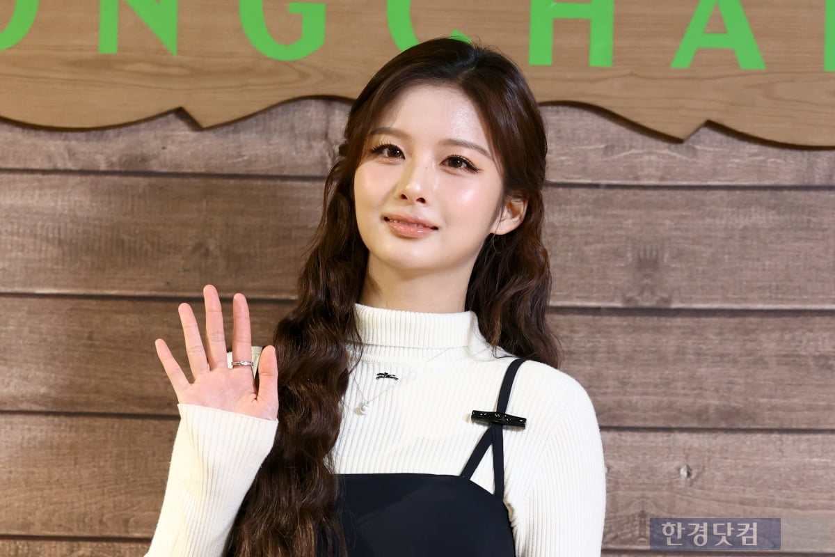 [포토] 엔믹스 설윤, '눈 뗄 수 없는 예쁨'