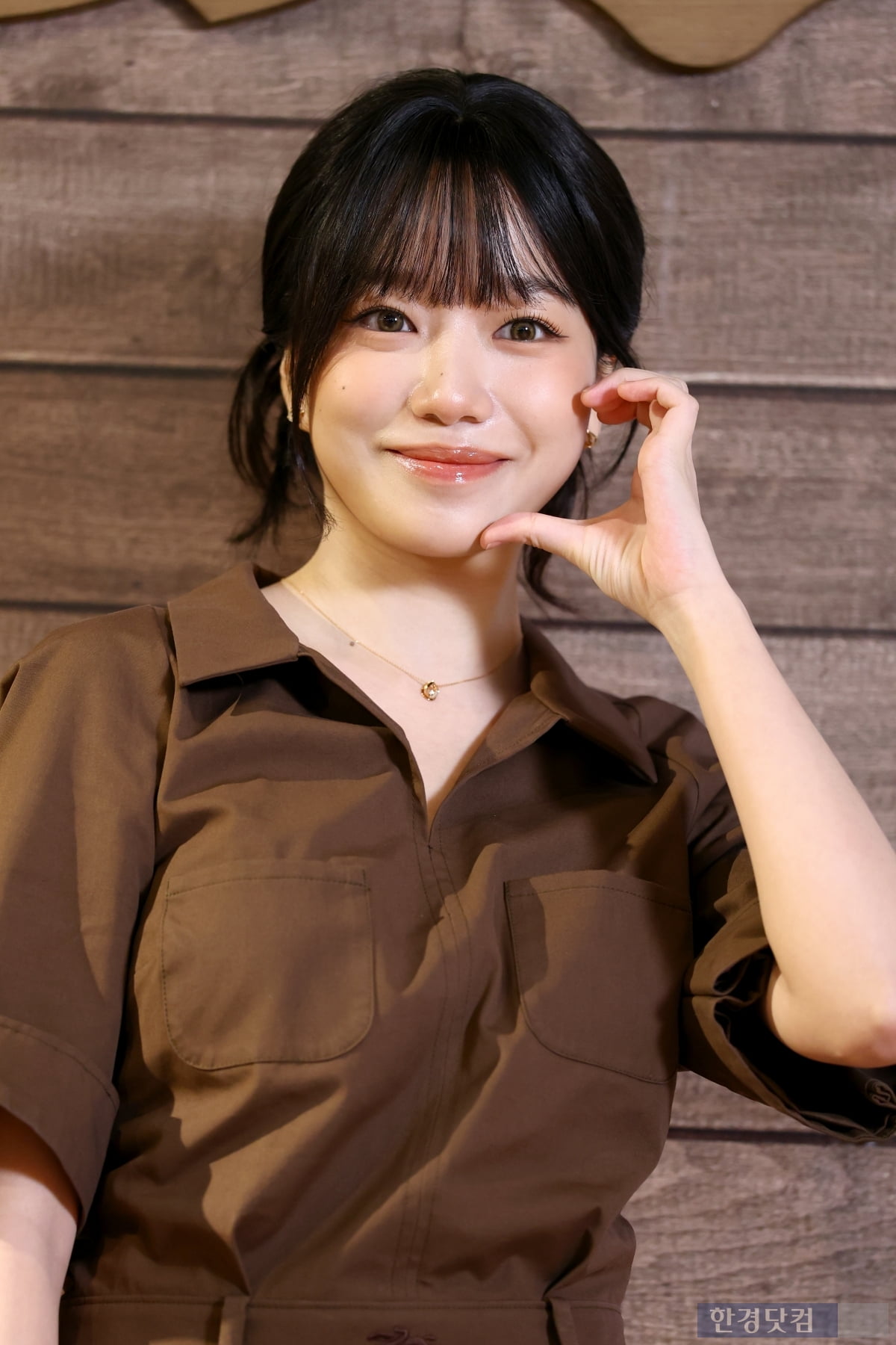 [포토] 조유리, '귀엽게 웃는 미소에 심쿵'