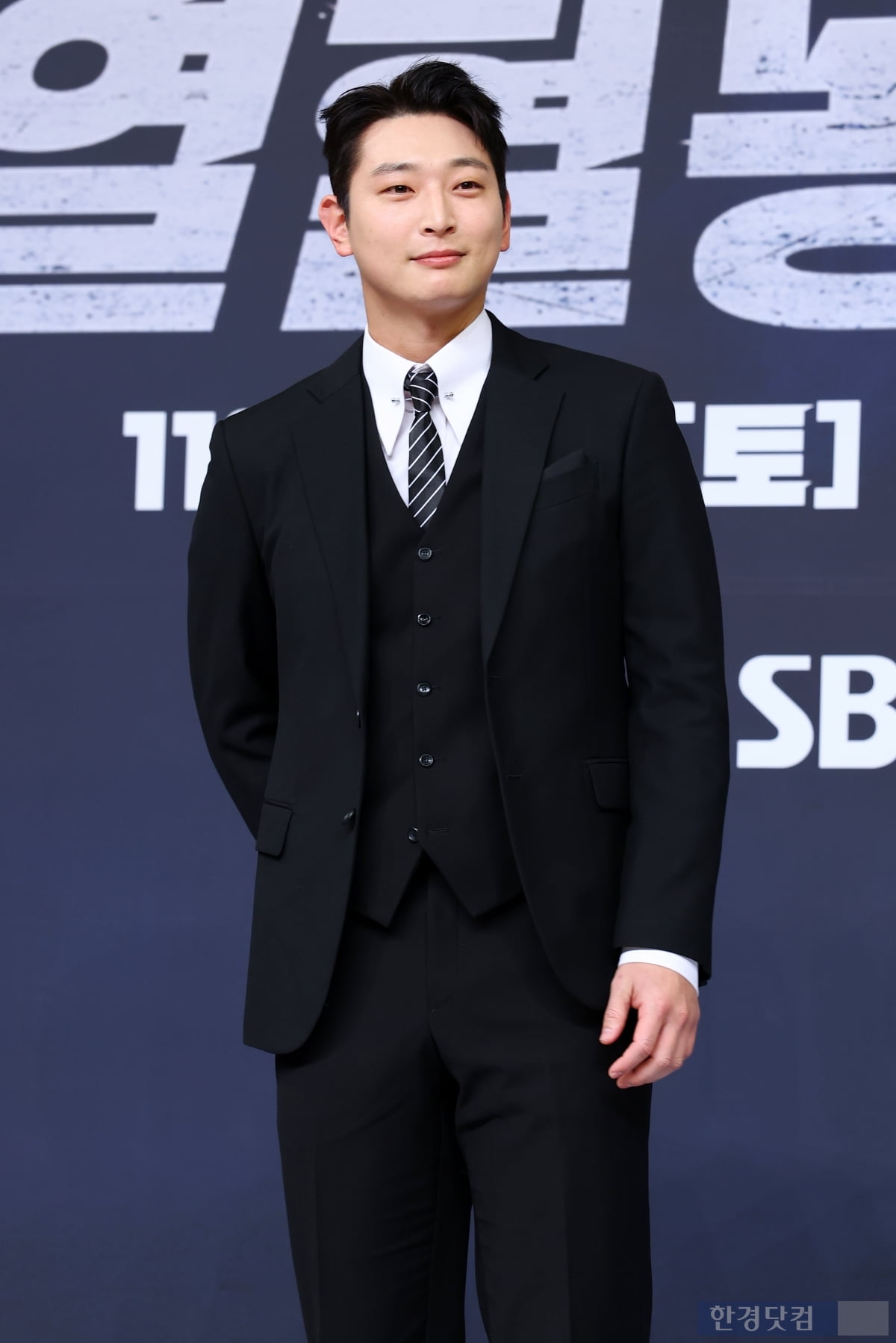 [포토+] 정진운, '멋지게 슈트핏 뽐내며~'