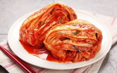 '중국, 이래도 자꾸 우길래?'…한국, 김치 종주국 위상 굳혔다