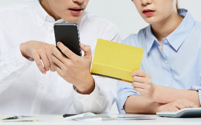 "순식간에 7300억원어치 쓸어갔다"…2030에 인기폭발