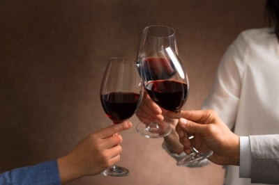 "요즘 누가 소주 먹어요. 와인 먹지"…주류 트렌드 '변화'