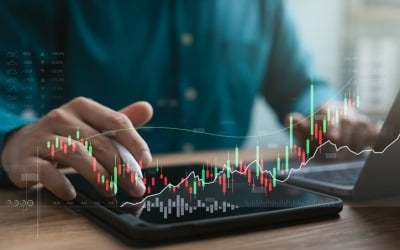 기대치 밑돈 실적에 도어대시 주가 20% 폭락 [종목+]