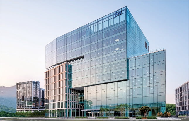 JW중외제약, 3분기 영업이익 326억원…전년比 23.9%↑