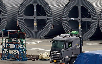 또 자율에 맡긴 철강산업 구조조정