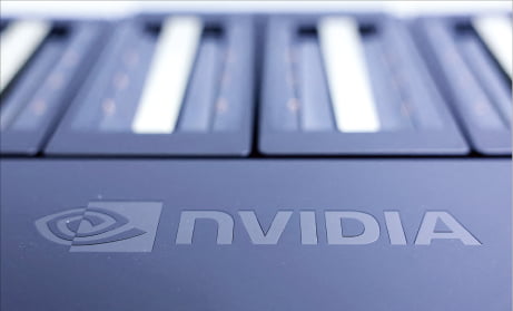 [임현우 기자의 키워드 시사경제] 게임 칩의 대변신…'AI 시대의 석유'로