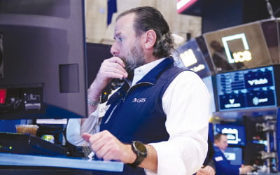 [경제학 원론 산책] 금융이 민간저축을 자본재 투자로 연결시키죠