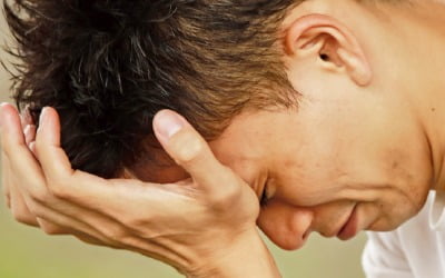 [이근미 작가의 BOOK STORY] 슬픔속에서도 희망 잃지 않는 영원의 광채